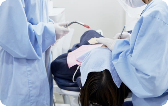 矯正治療の認定医が在籍年間治療実績1,150件の信頼と実績